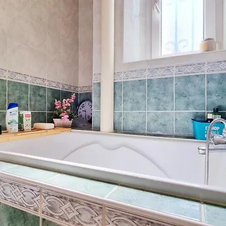 Le Doux Sejour 3 Bedroom 5 People Bathtub Lejlighed *
